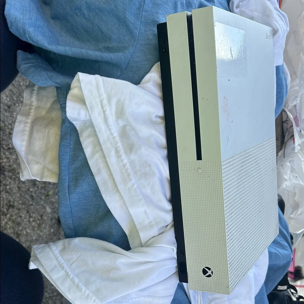 Xbox White Gaming Console
